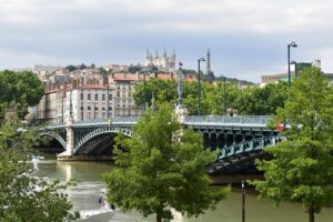 que visiter autour de lyon